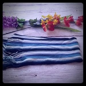 Multicolored knit fringed scarf